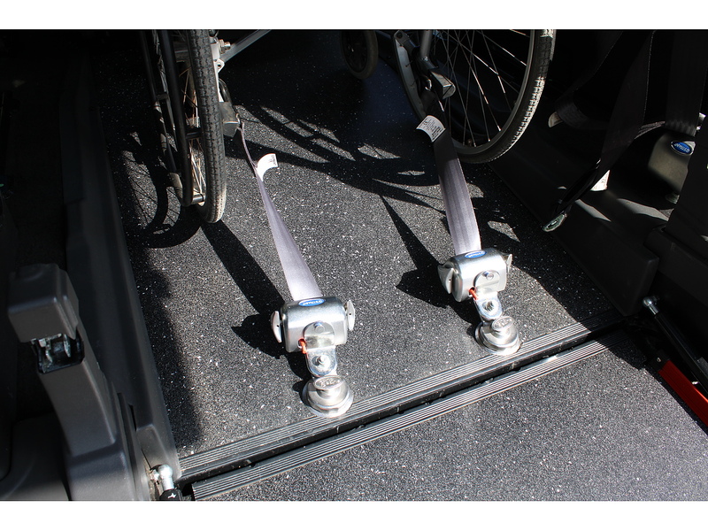 Ford Allied Independence RS 3 + 3 seats plus Wheelchair - Super condition 2.0 5dr WAV Manual Diesel
