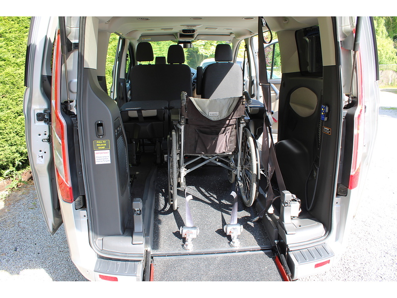 Ford Allied Independence RS 3 + 3 seats plus Wheelchair - Super condition 2.0 5dr WAV Manual Diesel