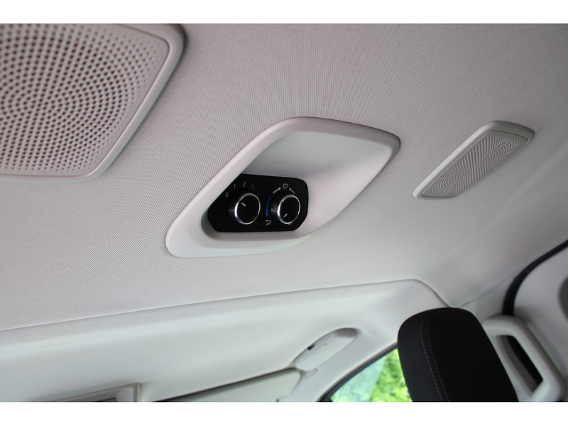 Ford Allied Independence RS mid mount, 4 seats plus one wheelchair 2.0 5dr MPV Manual Diesel