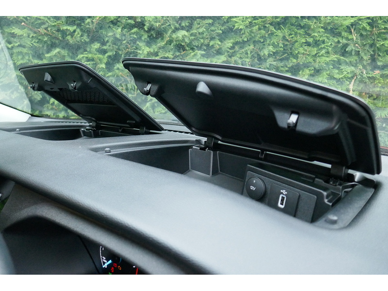 Ford Tourneo Custom Allied Independence RS 3 + 3 Wheelchair transport car - Fold flat ramp - Super looking - 19