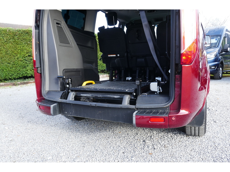 Ford Tourneo Custom Allied Independence RS 3 + 3 Wheelchair transport car - Fold flat ramp - Super looking - 2