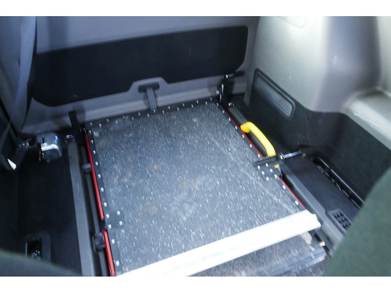 Ford Tourneo Custom Allied Independence RS 3 + 3 Wheelchair transport car - Fold flat ramp - Super looking - 31