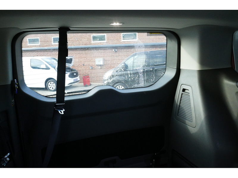 Ford Tourneo Custom Allied Independence RS 3 + 3 Wheelchair transport car - Fold flat ramp - Super looking - 25