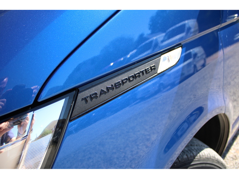 Volkswagen T6 T28 Highline 150ps - Super looking van in great condition 2.0 5dr medium van Manual Diesel