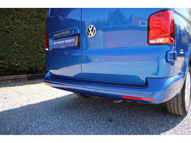 Volkswagen T6 T28 Highline 150ps - Super looking van in great condition 2.0 5dr medium van Manual Diesel