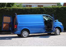 Volkswagen Transporter T6 T28 Highline 150ps - Super looking van in great condition
