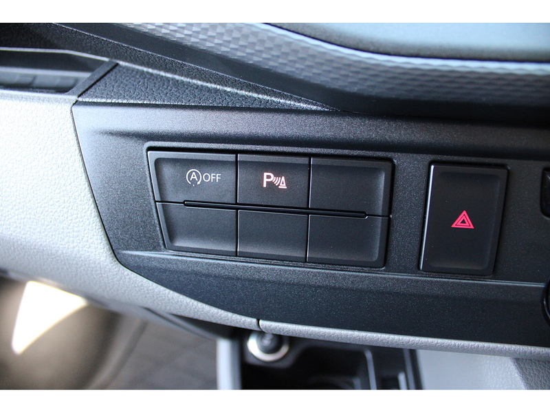 Volkswagen T6 T28 Highline 150ps - Super looking van in great condition 2.0 5dr medium van Manual Diesel