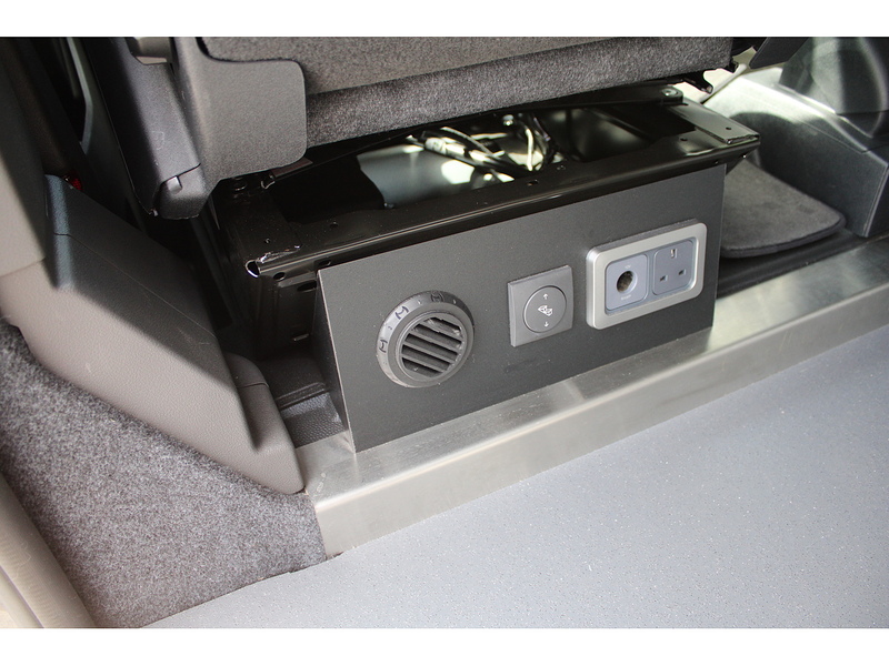 Auto Campers Transit Custom Leisure Van Hi Line 130ps Automatic - Top spec & Great condition - 29