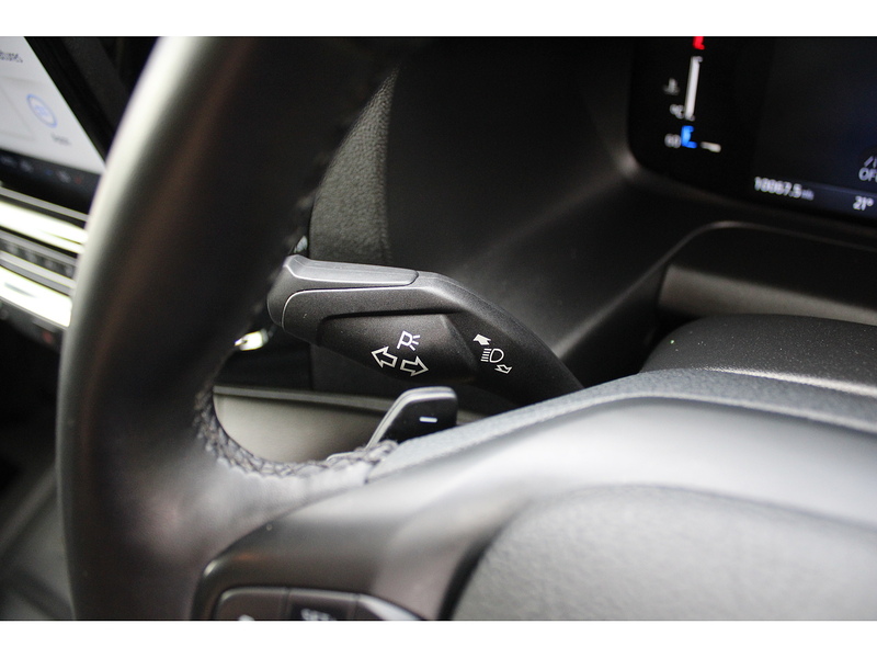 Ford 350 L3 H2 130ps Euro 6 - 8 speed Automatic Limited Diesel van 2.0 5dr large van Automatic Diesel