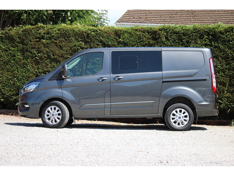 Ford 320 DCIV Limited 6 seat 130ps Euro 6 Diesel van 2.0 5dr Combi Van Manual Diesel