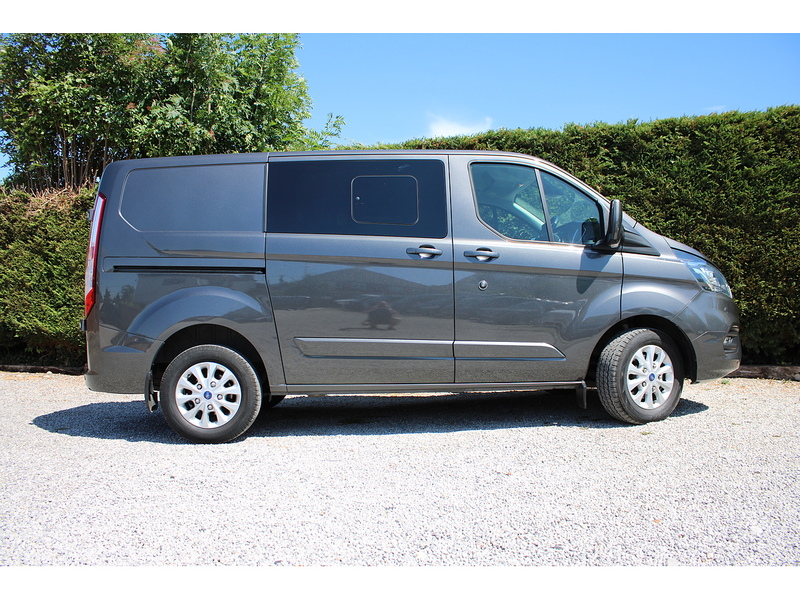 Ford 320 DCIV Limited 6 seat 130ps Euro 6 Diesel van 2.0 5dr Combi Van Manual Diesel