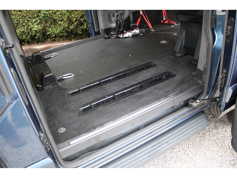 Ford GM Chorus Wheelchair access car - Removable rear seats 2.0 5dr WAV Manual Diesel