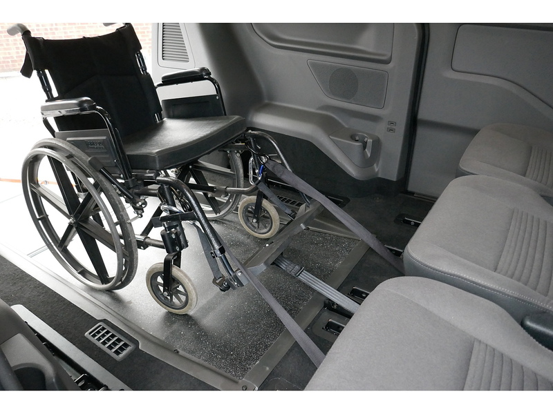 Ford Allied Independence RS 3 + 3 Wheelchair access - Very practical 6 seater with ramp access 2.0 5dr WAV Manual Diesel