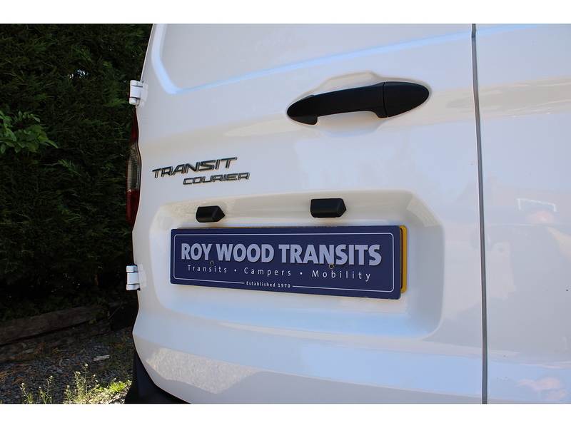 Ford Trend 1.5 120ps Euro 6 Diesel - Cab air con 1.5 5dr small van Manual Diesel