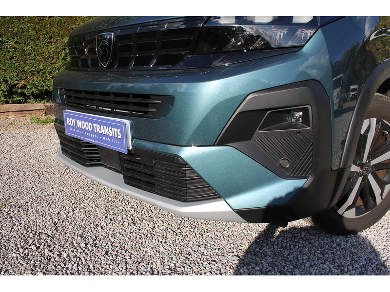 Peugeot Automatic Allied Horizon RE Wheelchair access car 1.5 5dr WAV Automatic Diesel