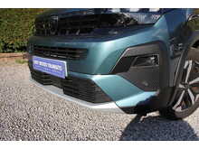 Peugeot Rifter GT Automatic Allied Horizon RE Wheelchair access car
