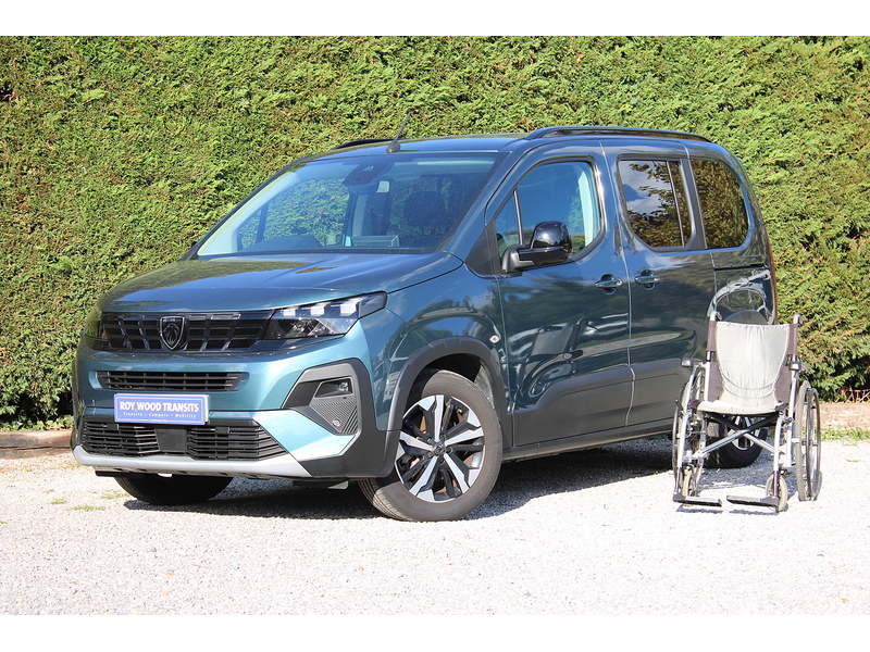 Peugeot Automatic Allied Horizon RE Wheelchair access car 1.5 5dr WAV Automatic Diesel