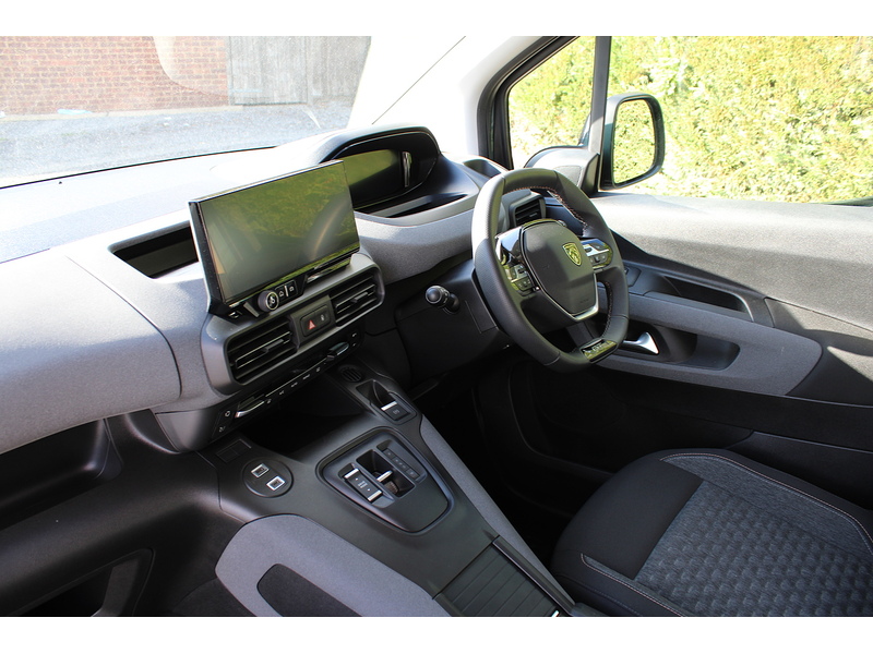 Peugeot Automatic Allied Horizon RE Wheelchair access car 1.5 5dr WAV Automatic Diesel