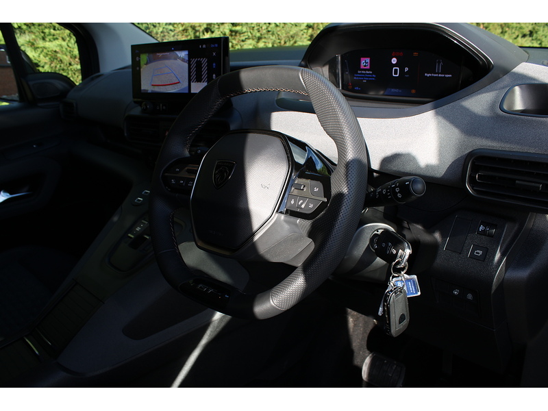 Peugeot Automatic Allied Horizon RE Wheelchair access car 1.5 5dr WAV Automatic Diesel