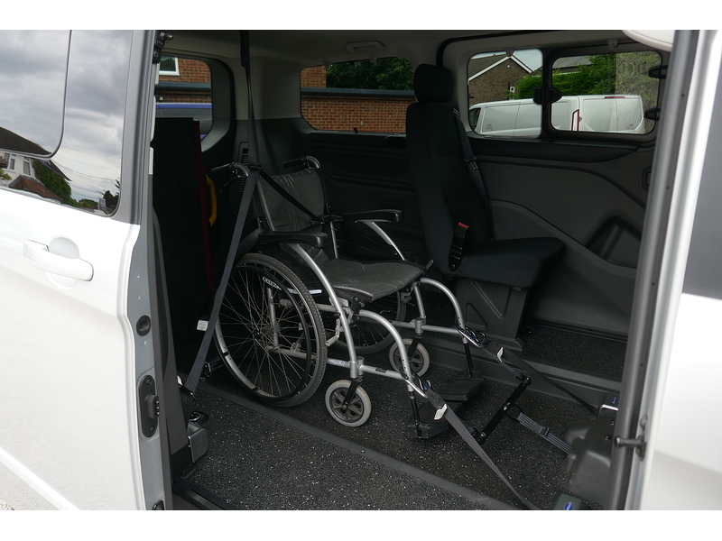 Ford Allied Independence RE - LOW LOW miles - Super condition 2.0 5dr WAV Manual Diesel