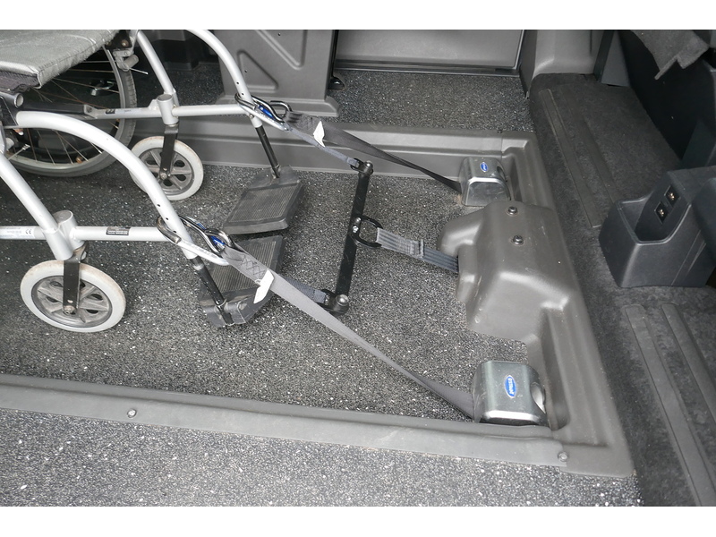 Ford Allied Independence RE - LOW LOW miles - Super condition 2.0 5dr WAV Manual Diesel