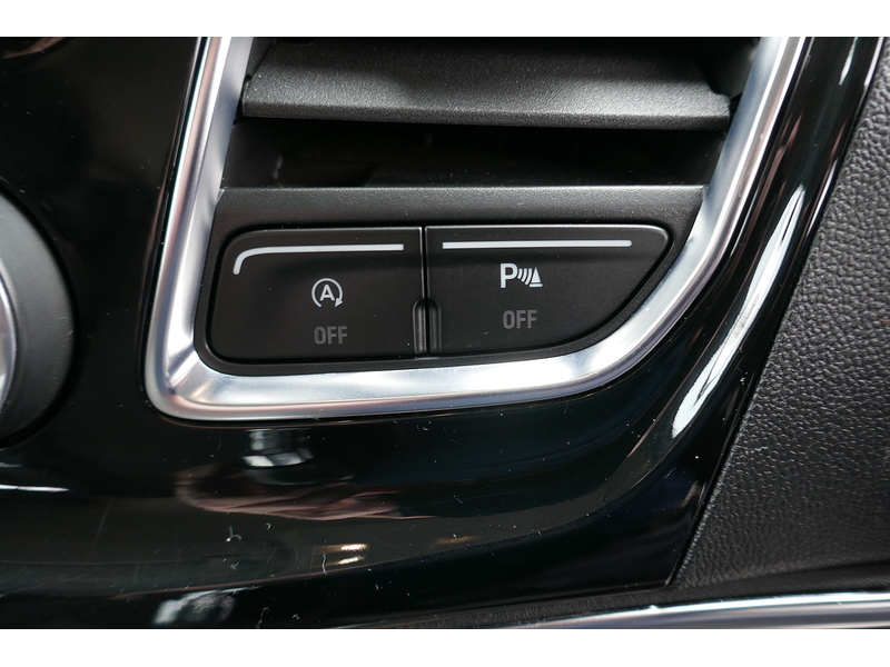 Ford Allied Independence RE - LOW LOW miles - Super condition 2.0 5dr WAV Manual Diesel