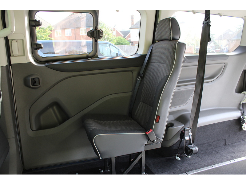 Ford GM Quantum 130ps Automatic Wheelchair access car 2.0 5dr Minibus Automatic Diesel