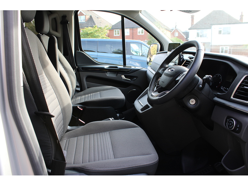 Ford GM Quantum 130ps Automatic Wheelchair access car 2.0 5dr Minibus Automatic Diesel