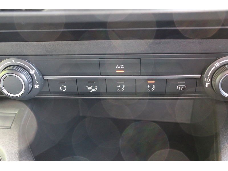 Peugeot Allure Allied Horizon Wheelchair access car - Super low miles and condition 1.5 5dr WAV Manual Diesel