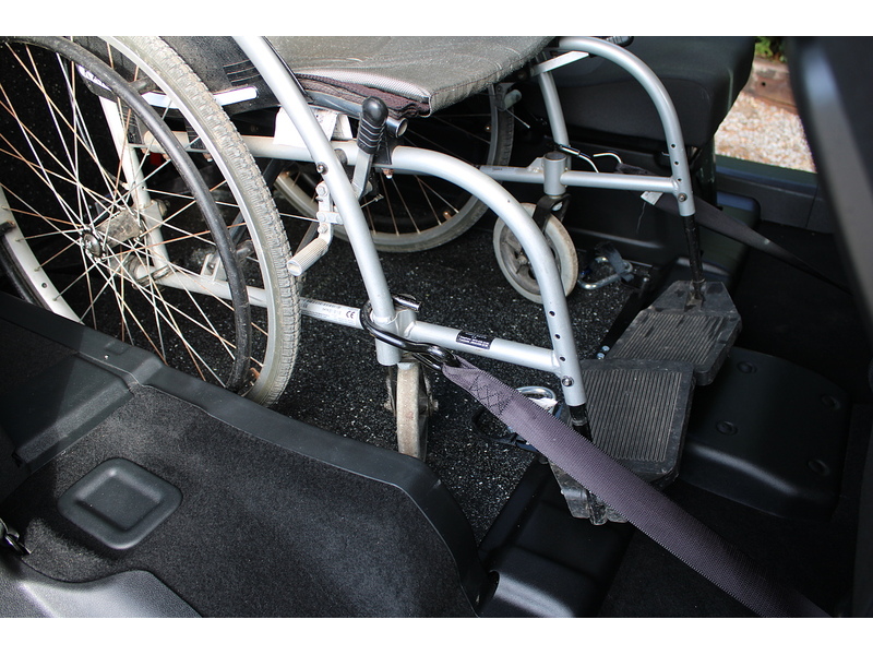 Peugeot Allure Allied Horizon Wheelchair access car - Super low miles and condition 1.5 5dr WAV Manual Diesel