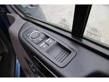 Ford Tourneo Custom Allied Independence RE - Additional rear seats