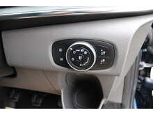 Ford Tourneo Custom Allied Independence RE - Additional rear seats