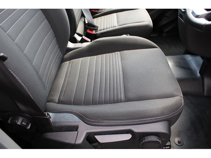 Ford L1 Limited 2.0 130ps Euro 6 Diesel Van - In Stock 2.0 5dr Panel Van Manual Diesel