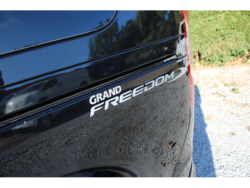 Ford Allied Freedom - Automatic - Lwb 5 seats plus one wheelchair 1.5 5dr WAV Automatic Diesel