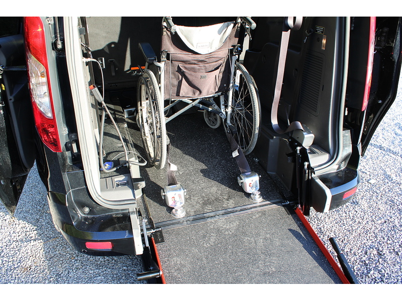 Ford Allied Freedom - Automatic - Lwb 5 seats plus one wheelchair 1.5 5dr WAV Automatic Diesel