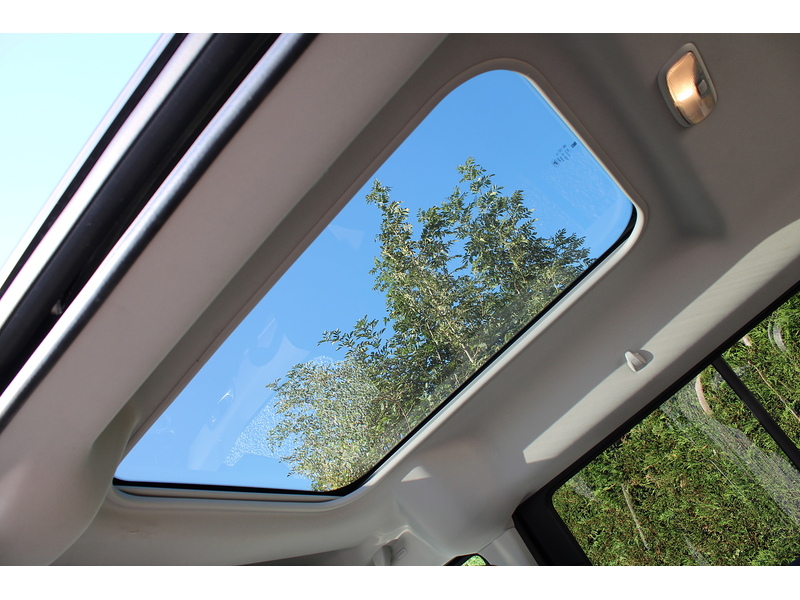 Ford Allied Freedom - Automatic - Lwb 5 seats plus one wheelchair 1.5 5dr WAV Automatic Diesel