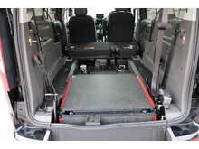Ford Grand Tourneo Connect Allied Freedom - Automatic - Lwb 5 seats plus one wheelchair 