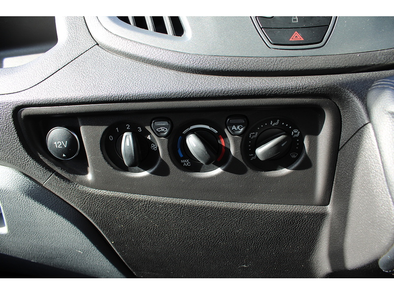 Ford 350 L3 Crew Cab 170ps Bison Tipper - Air Con - 6,300kg train mass 1996 4dr Tipper Manual Diesel