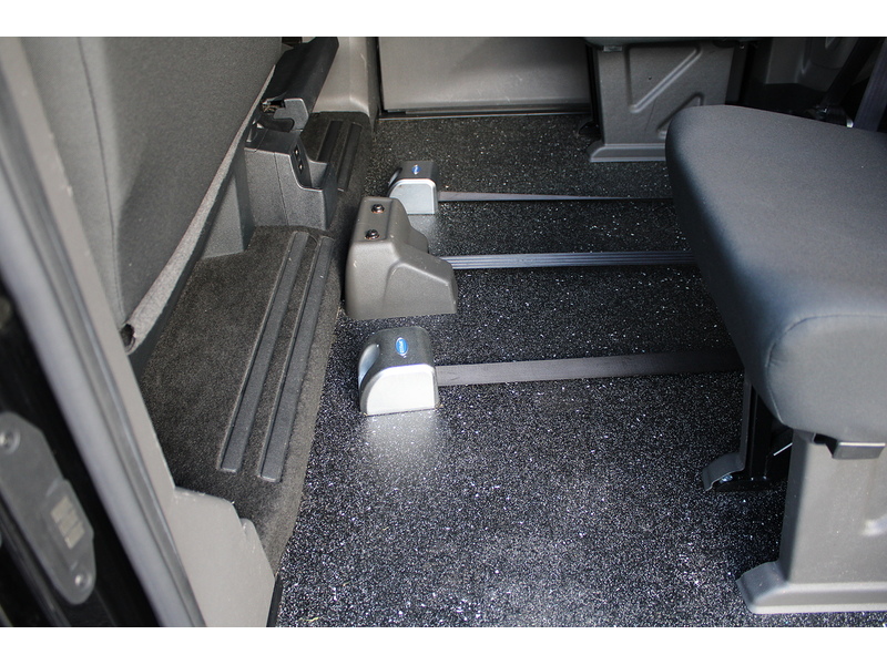 Ford Independence RS - new style flat ramp - Great Condition 2.0 5dr WAV 6 Speed Manual Diesel