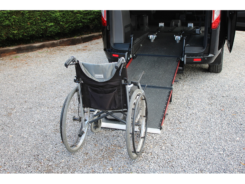 Ford Independence RS - new style flat ramp - Great Condition 2.0 5dr WAV 6 Speed Manual Diesel