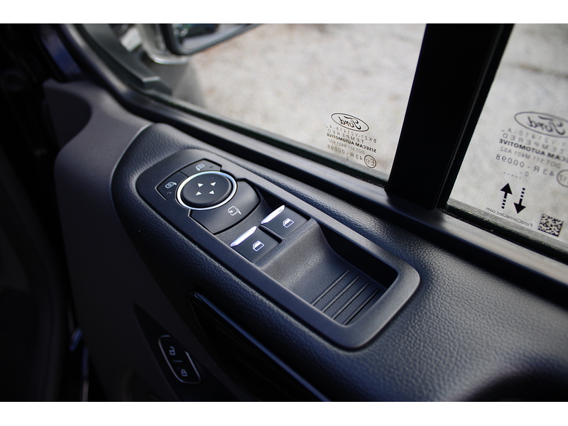 Ford Independence RS - new style flat ramp - Great Condition 2.0 5dr WAV 6 Speed Manual Diesel