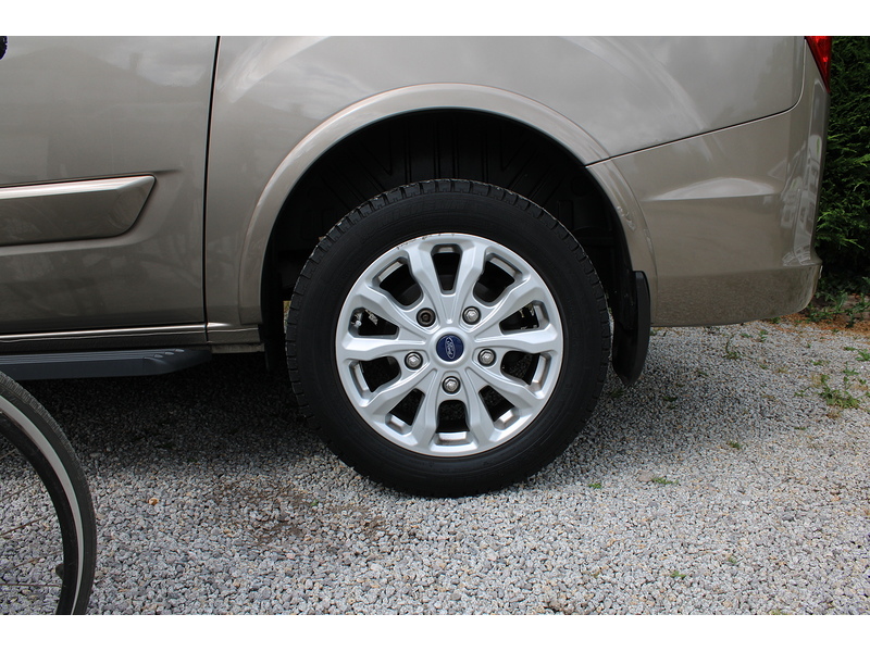 Ford Allied Independence RS - Automatic - Wheelchair access to the rear 2.0 5dr WAV Automatic Diesel