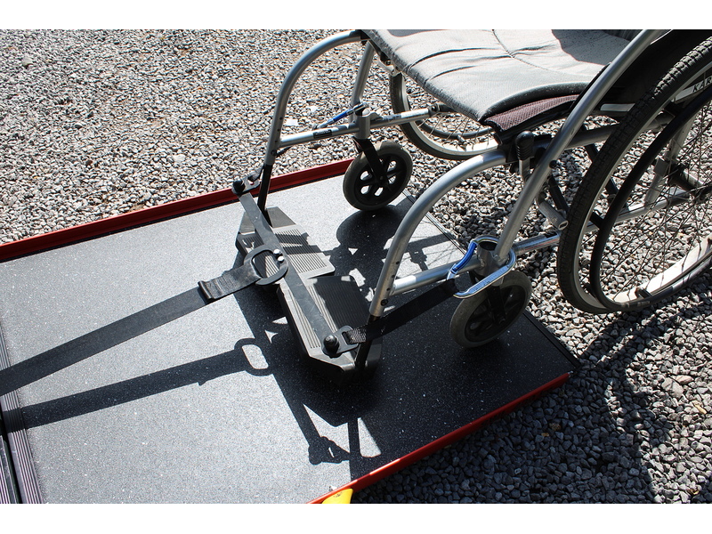Ford Allied Independence RS - Automatic - Wheelchair access to the rear 2.0 5dr WAV Automatic Diesel