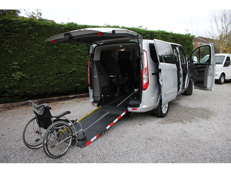 Ford Tourneo Custom GM Chorus - 130ps Euro 6 Automatic - SINGLE PASSENGER SEAT - 5