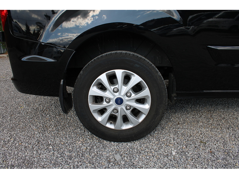 Ford L1 Limited 130ps Euro 6 Diesel Van 2.0 5dr medium van Manual Diesel