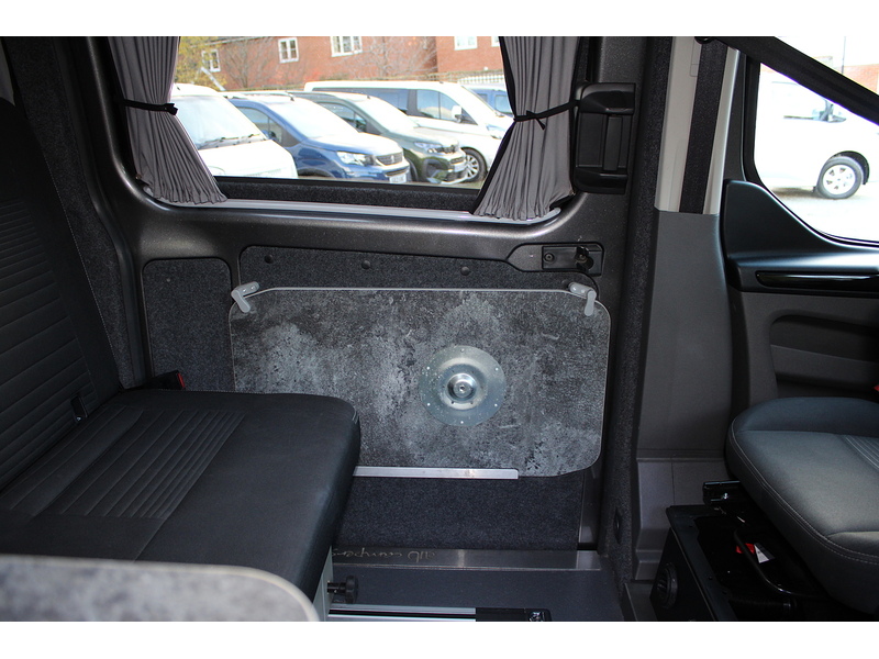Auto Campers LWB Leisure van Hi-line 170ps Limited -  Vari Mount reat sliding seat/bed - 37
