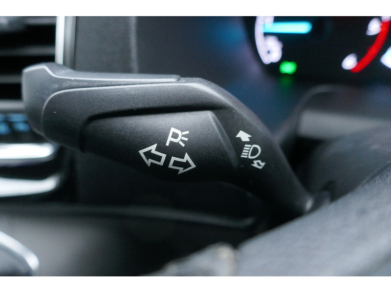 Ford 280 L1 Limited 130ps Euro 6 Diesel Van 2.0 5dr medium van Manual Diesel