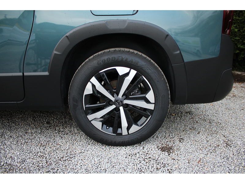 Peugeot GT Allied Horizon RS 5 seats plus wheel chair 1.5 5dr MPV Automatic Diesel