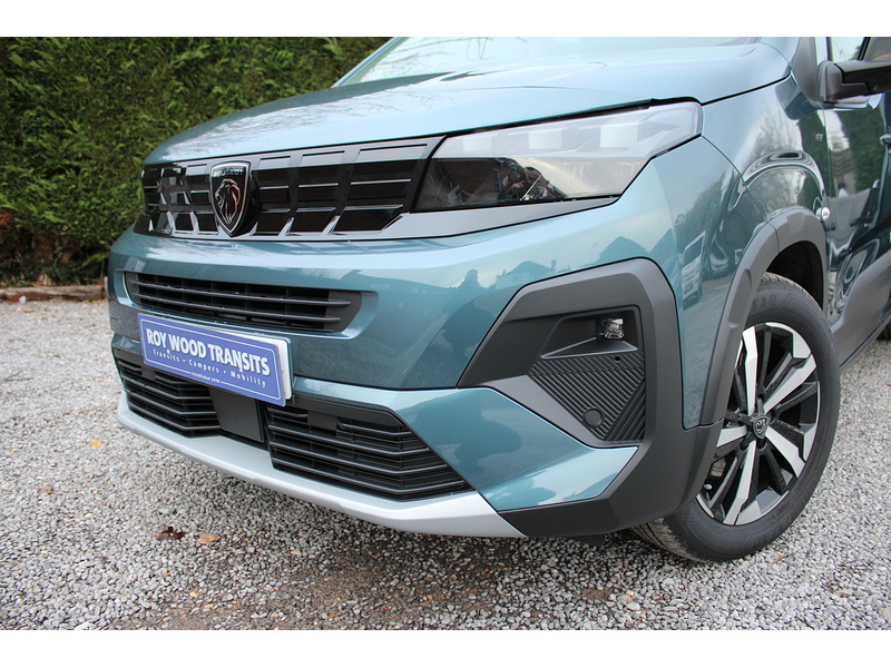 Peugeot GT Allied Horizon RS 5 seats plus wheel chair 1.5 5dr MPV Automatic Diesel