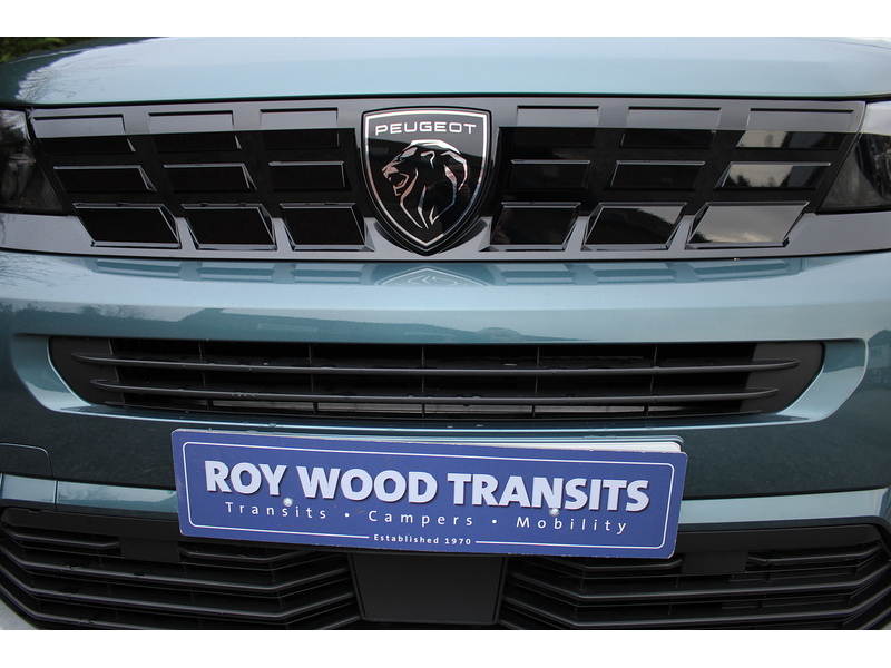 Peugeot GT Allied Horizon RS 5 seats plus wheel chair 1.5 5dr MPV Automatic Diesel